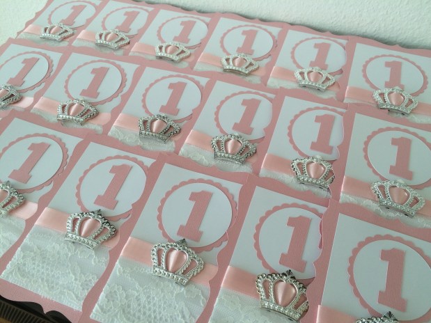 Einladung zum Kindergeburtstag Krone 