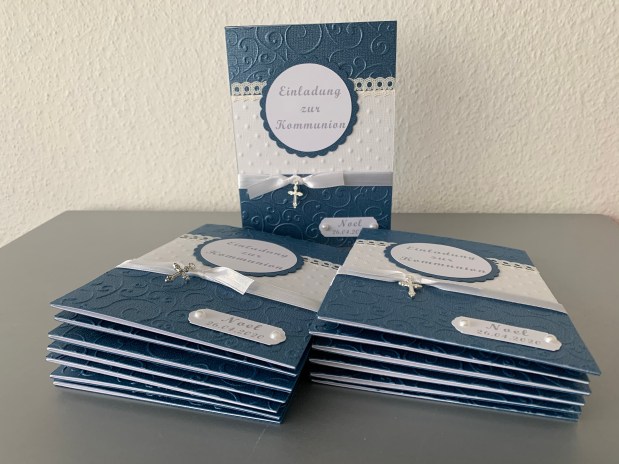 Einladung Kommunion blau